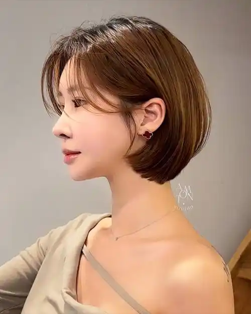 挂耳波波头是波波头发型中比较经典的一种,适合绝大多数的脸型.