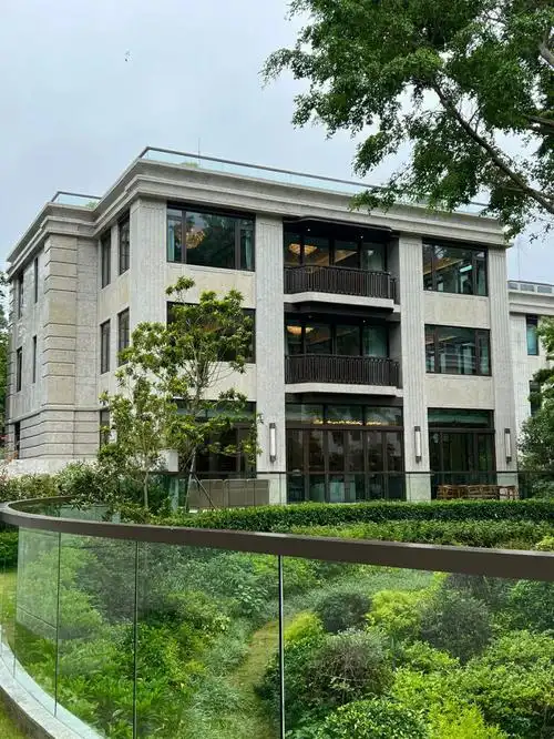 穿搭  #香港地产  #香港生活  #cotd咖啡探店  #香港留寃  #香港豪宅