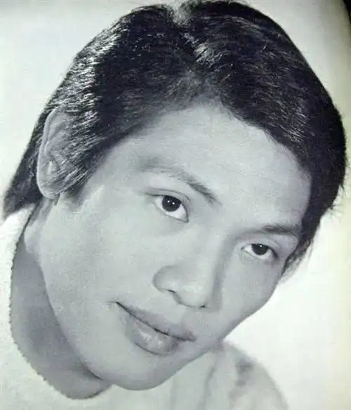 另外更值得一提的是,除了姜大卫同王钟是表兄弟关系