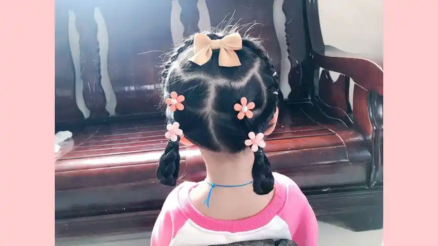 每天换着花样给宝宝扎头发,不为别的,只为自家宝宝能喜欢