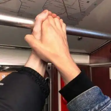 情侣头像两只手图高清超甜两只手的图片情侣头像