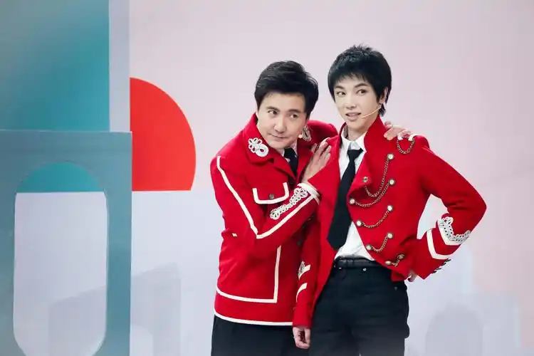 《王牌对王牌5》今晚首播 赵薇苏有朋"还珠剧组"最全重聚