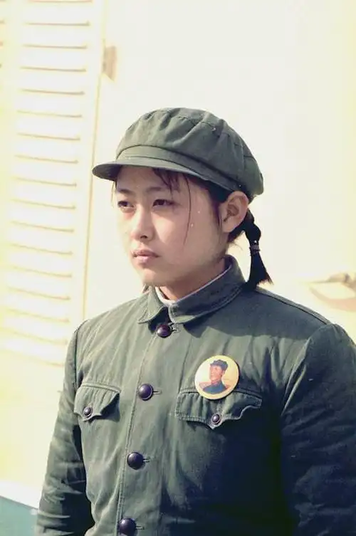 1972年穿中国人民解放军军装的女兵