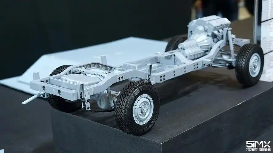 中国模型展上的新品killerbody推出全新lc70仿真越野车底盘