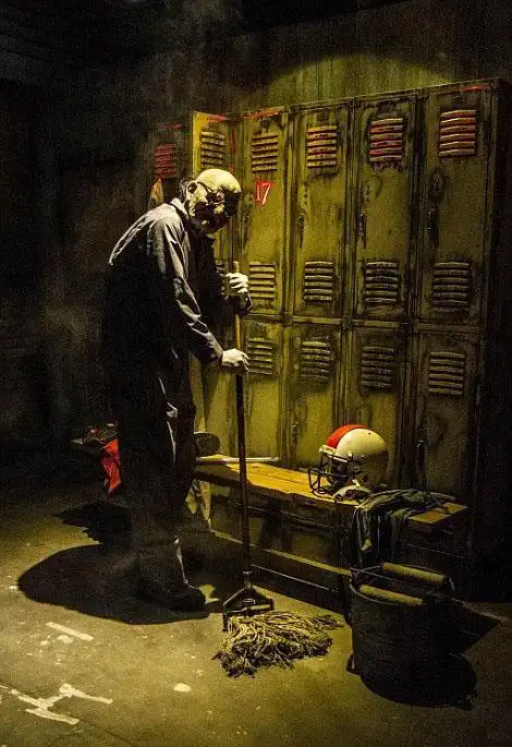 第三章诡异现场