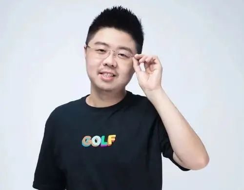 2020年你崩溃了吗脱口秀大咖呼兰在线输出快乐秘籍