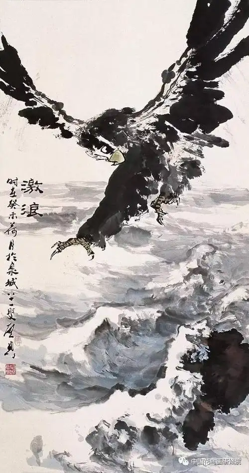 看看这位木匠画鹰,他可不是齐白石!