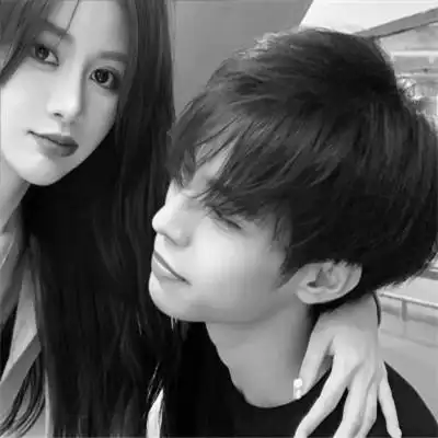 双人情侣头像超甜黑白高清图片