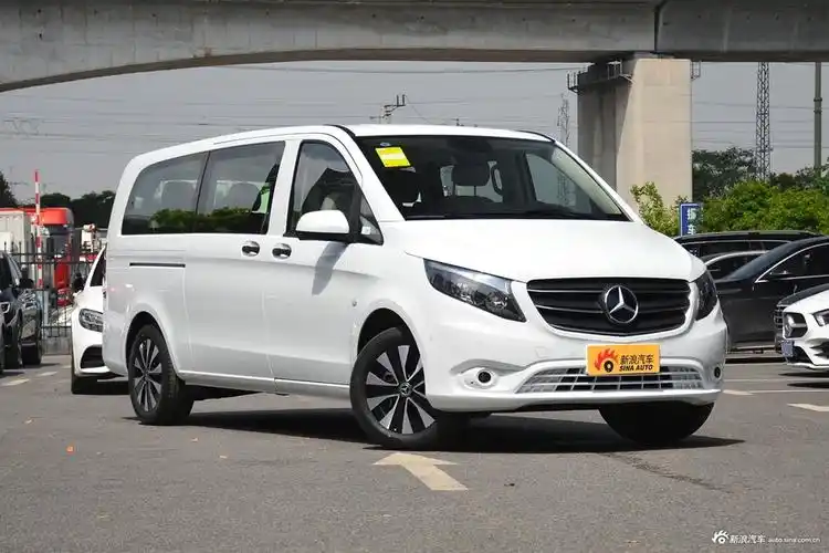 奔驰威霆热销中 欲购从速-新浪汽车