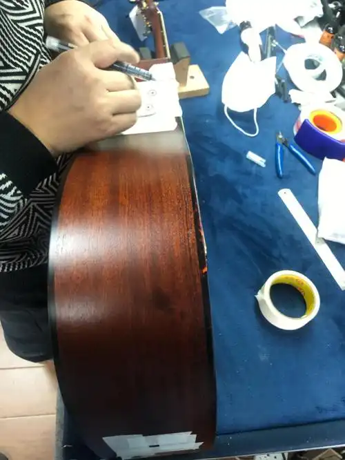 吉他安装拾音器