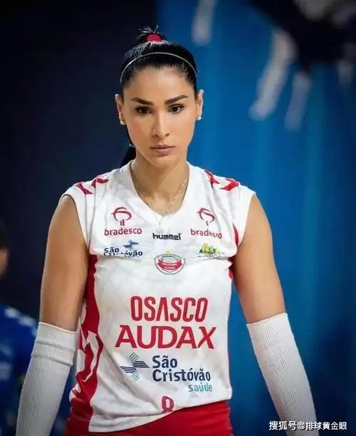 为何要偏爱老将,在去年世界杯期间,他接连召回谢拉,法比亚娜等老将,21