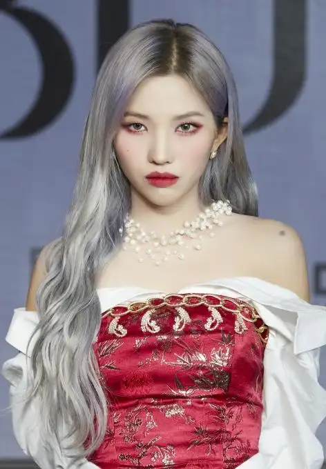 21日据多位歌谣界相关人士透露gidle的田小娟以6月回归为目标进入了