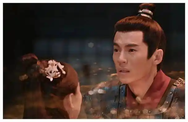 李小冉搭档,董洁演绎神秘人鬼情,惊艳登场_宋宁峰_爱情_老公