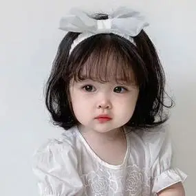 婴儿假发头饰可爱羊毛卷短发玉米烫齐刘海萌娃拍照写真头套刘海