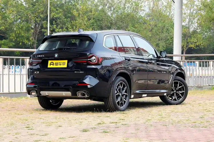 全新宝马x3谍照曝光,定位中型suv,计划2023年底亮相