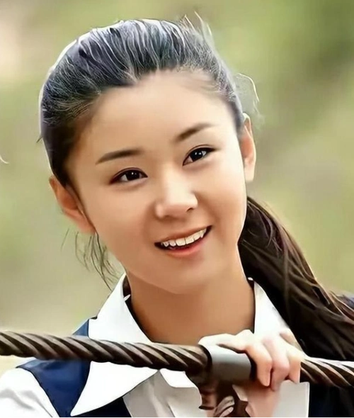 在与王雷相识之前,李小萌就曾在众导演面前表达了自己不愿意拍吻戏的