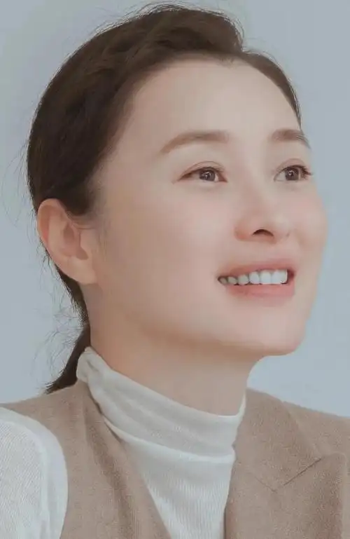 50岁的吴越:虽无儿无女,但不代表没有伴侣,人生不该只有爱情