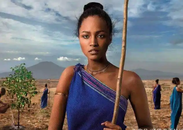 生活在这个部落里的人被大家称为俾格米人,到现在为止,他们都生活在