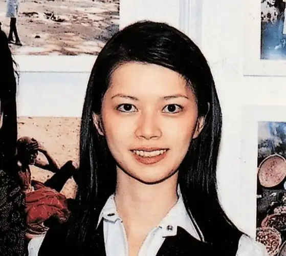 周星驰被于文凤追讨分手费,恋爱历史多情花心女友跟他拍拖压力大_朱茵