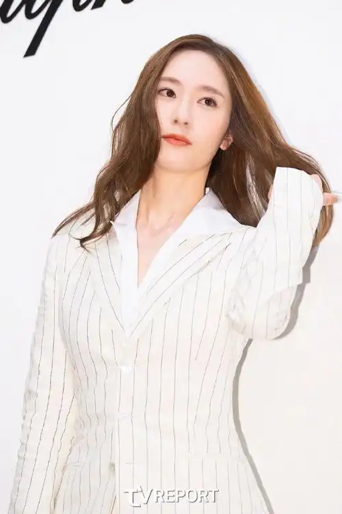 郑秀晶ralphlauren全球代言人