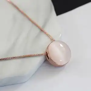 威妮华时尚气质猫眼石项链 女简约圆形月光石吊坠 比拉玫瑰金短链