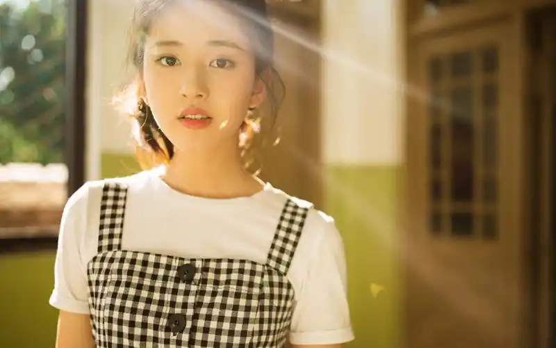 赵露思甜美可爱写真图片桌面壁纸