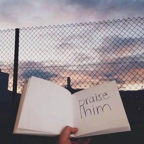 非常火的微信朋友圈背景图片让你的朋友圈封面令人眼前一亮