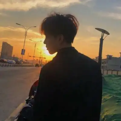 头像男伤感孤独真人,男生头像图片