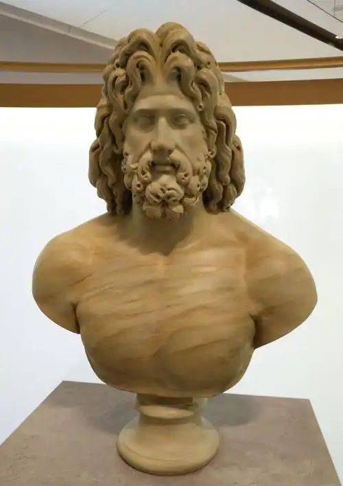 宙斯神像,公元130--150年,出土于意大利.