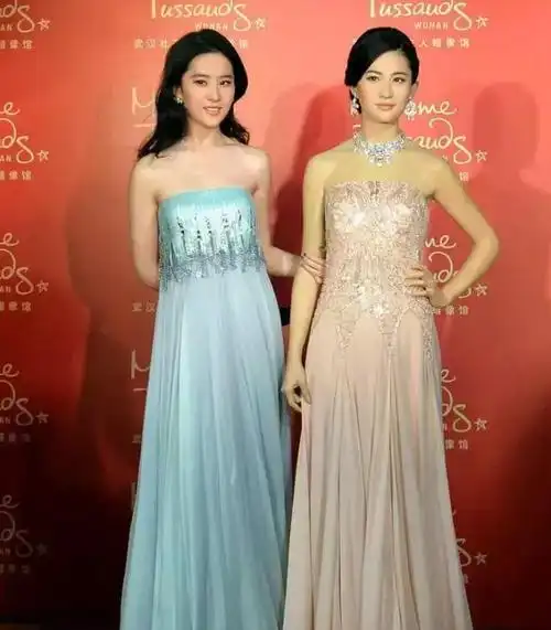 明星蜡像能丑到多离谱?舒淇被认成张兰,杨幂没眼看,赵丽颖亮了