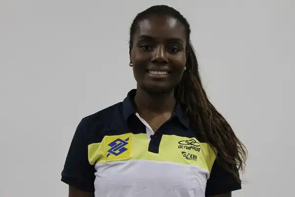 图文:女排大奖赛巴西队 1号法比亚娜