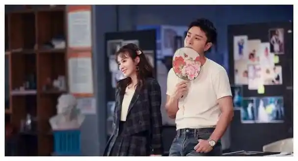 《贾乃亮乔欣《创想季》遭观众一致差评,差评理由令人惊讶!