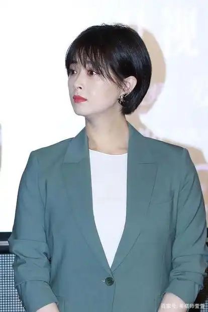 短发发型女2019新款式整个人也显得很干练不会很普通