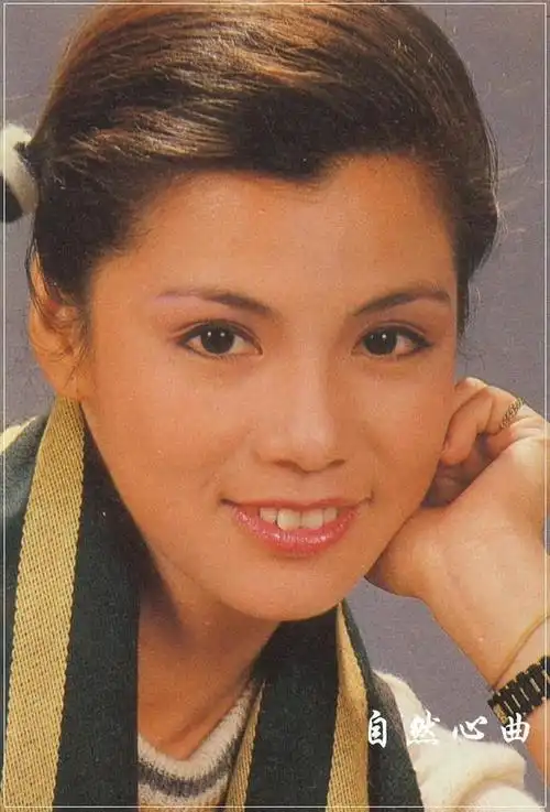 龅牙凸嘴仍风华绝代,惊艳了一个时代的6位明星,一个比一个漂亮