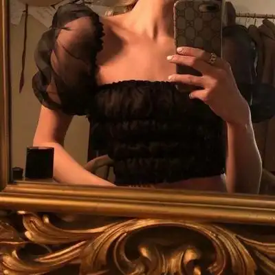 女头部位不露脸头像