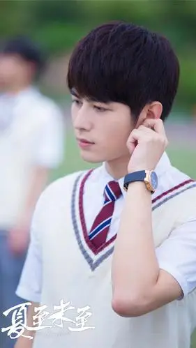 夏至未至最新人物海报