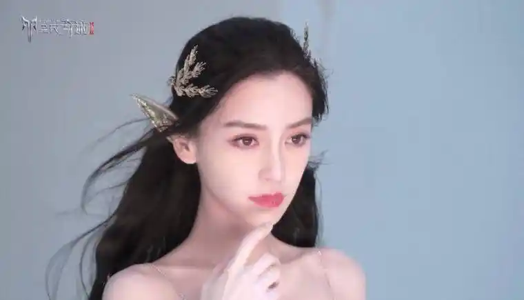 angelababy举起20公斤妖精弓,得有多大野心?_形象_角色_大片