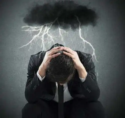 干货!你经历过绝望吗?电脑死机,故障造成文案丢失怎么办?-电脑死机怎