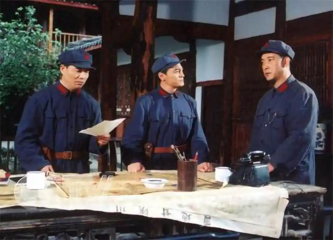 红军粉碎六路围攻后,川军为何怒杀刘道士?这都是刘湘干的好事啊