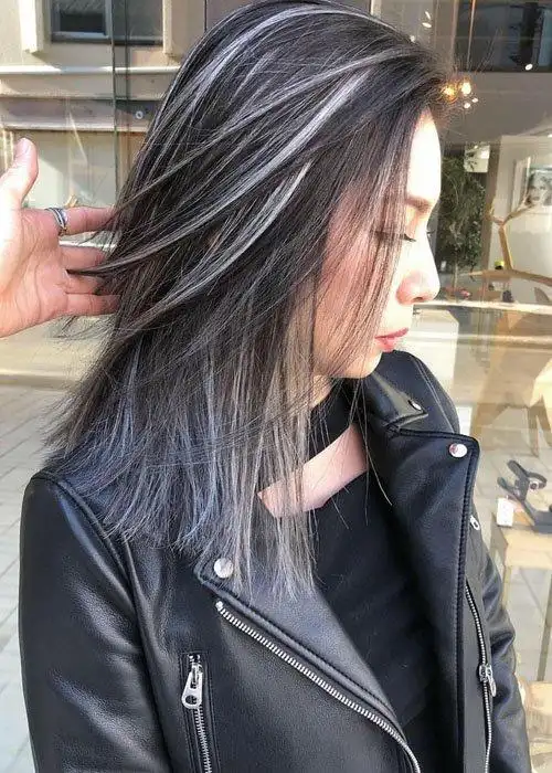 女生火爆款挑染头发大全 另类十足的女生长发展示