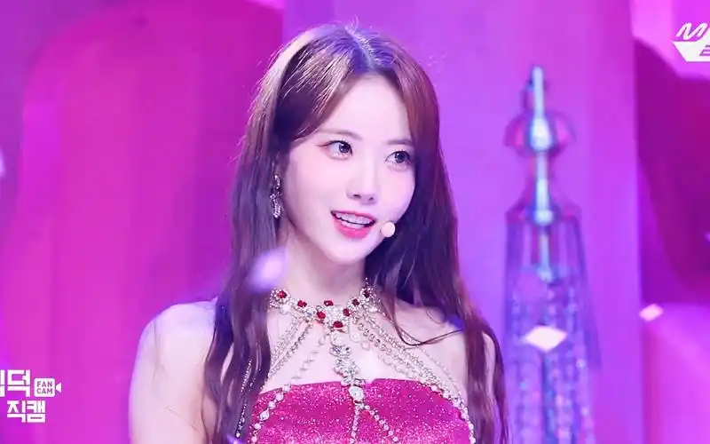 宇宙少女 luda 4k直拍