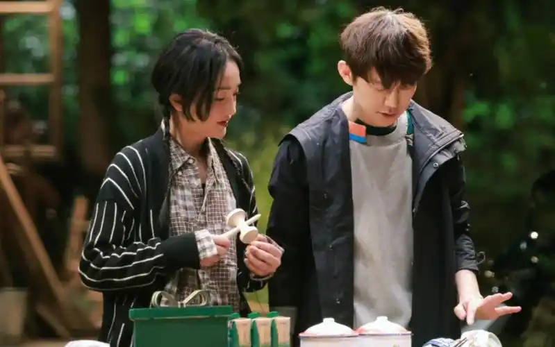 【周迅】向往的生活周迅聊天主打一个错位