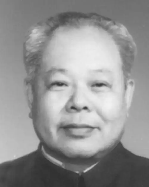 东北解放后,于洪恩的生活有了很大的改善,他也从内心感激我党带领穷苦