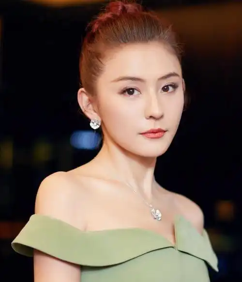 事实证明,出道15年的"拽妃"热依扎,靠自己努力终于成功|演员|杨幂