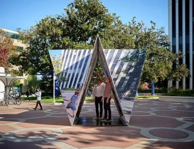 [分享]这些创意艺术装置,激活了城市公共空间!