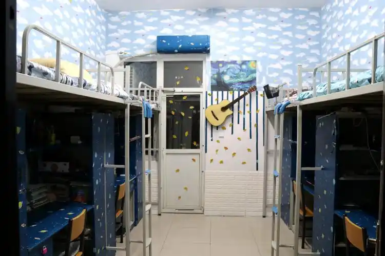 长江科技大学计费标准怎样?寝室条件如何样排行全省第几?