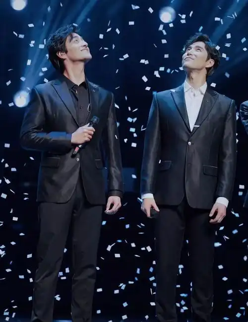 "蒙族少年"阿云嘎,征服韩红,腾格尔怒赞:命,是弱者的借口