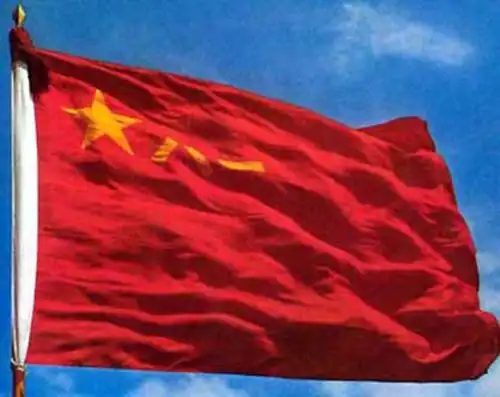 八一军旗这杆定海神针, 捍卫了祖国的安宁.