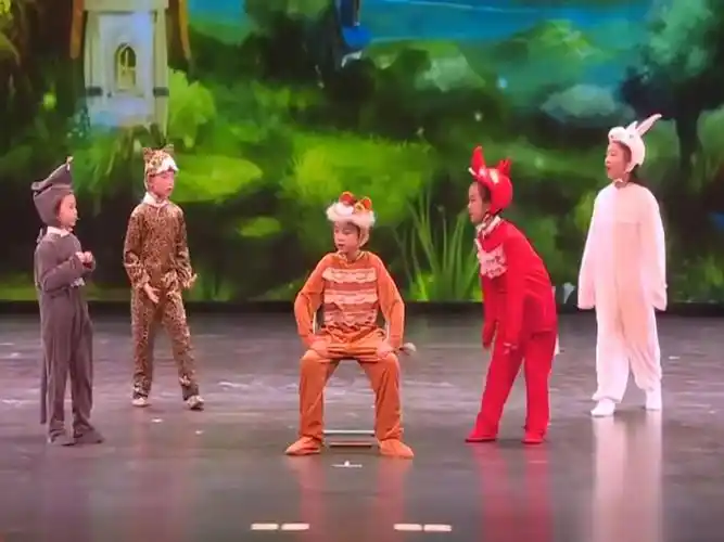少儿童话剧幼儿园中大班童话剧表演少儿语言口才舞台剧《我选我自己》