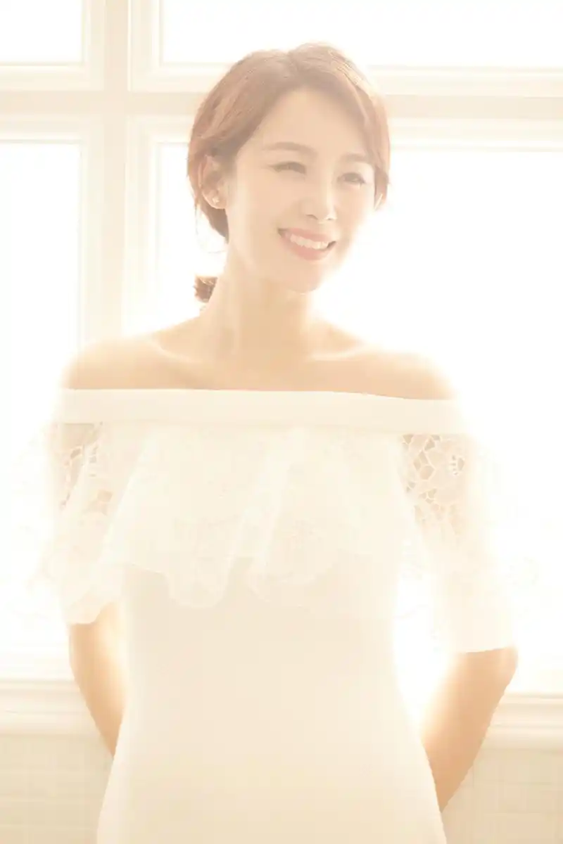 没有瑜伽基础的人,怎么炼成李呈媛这样的好身材?教你6招动作